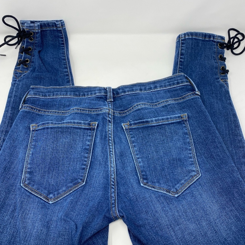 Women’s Banana Republic Skinny Jeans with Lace up Detail Size 26/2 - Picture 3 of 6